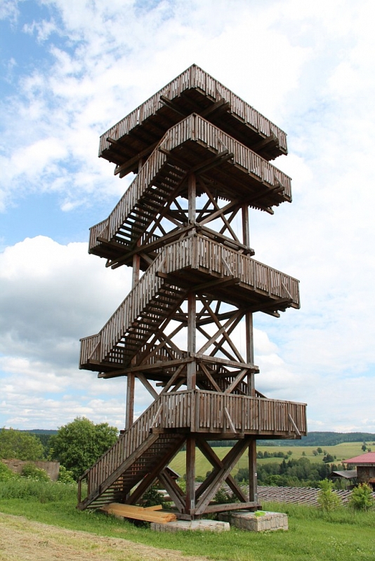 Rozhledna "U Strejců" v Lubech