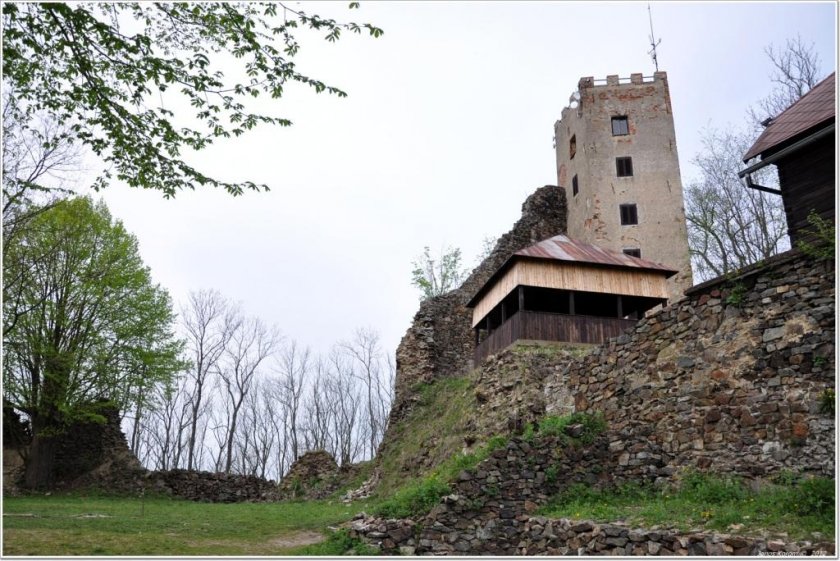 Hrad Rýzmberk, Herštejn a k tomu ještě rozhledna Koráb