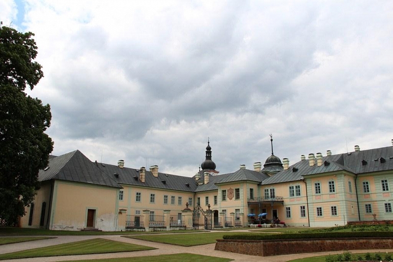 Manětín (zámek)