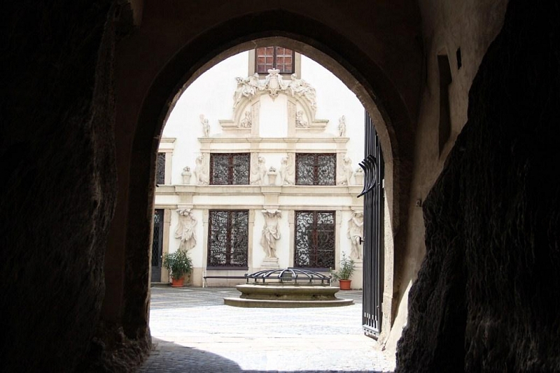 Mikulov (zámek)