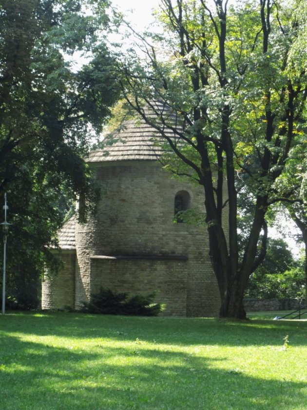 Toulky mezi hranicemi