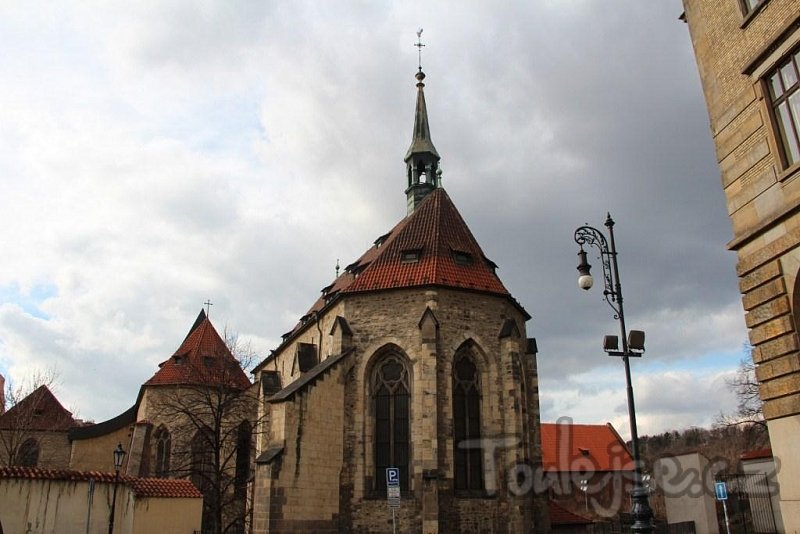 Kam vedou stopy Rychlých šípů a kde vlastně byla Stínadla? Procházka po tajemných místech Prahy.