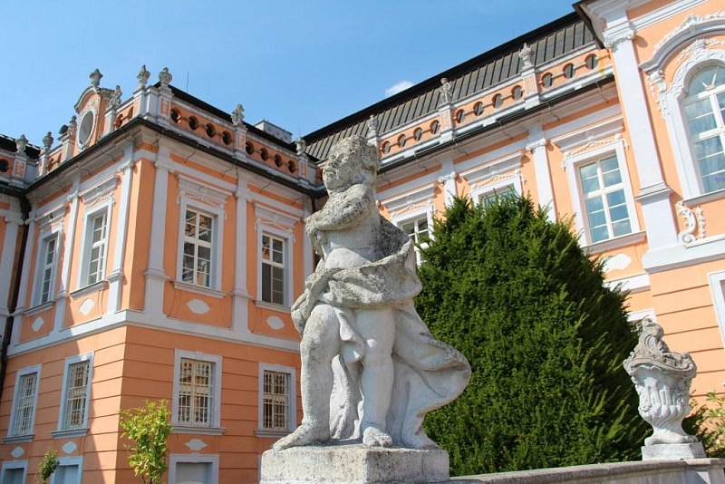 Nové Hrady (zámek)