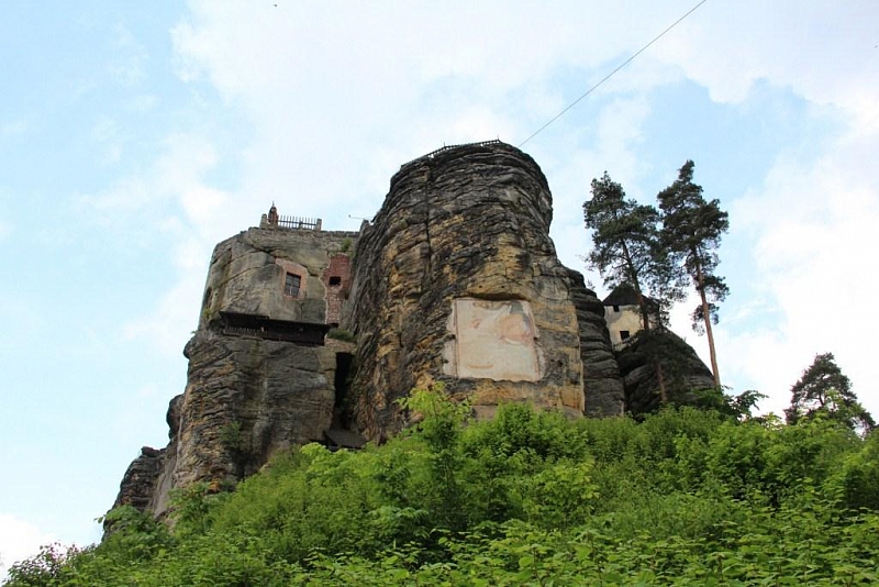 Sloup (zřícenina)