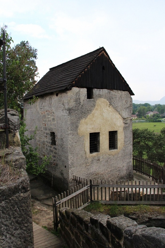 Sloup (zřícenina)