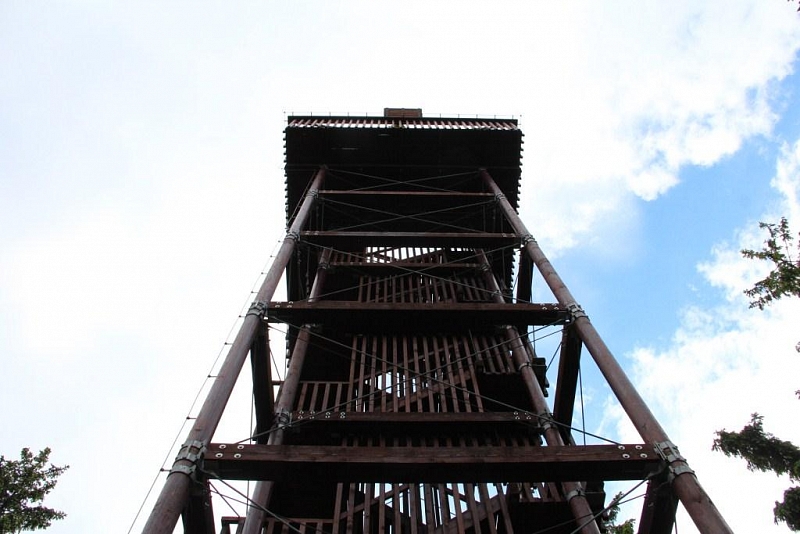 Aussichtsturm auf Císařský kamen