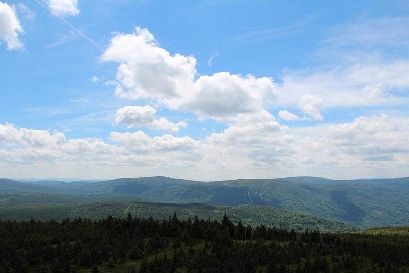 Aussichtsturm auf Smrk in den Jizera-Bergen