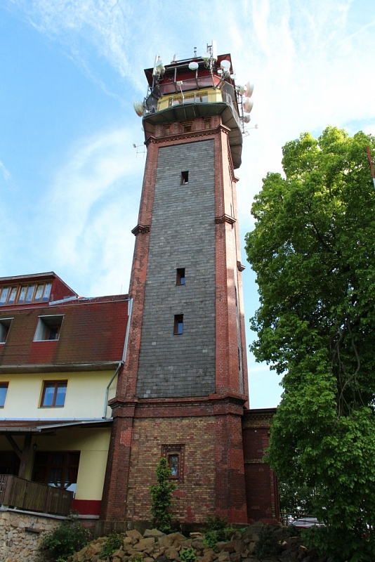 Aussichtsturm in Tábor bei Lomnice nad Popelkou