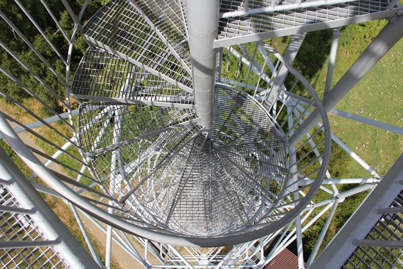 Aussichtsturm Březinka bei Bernartice