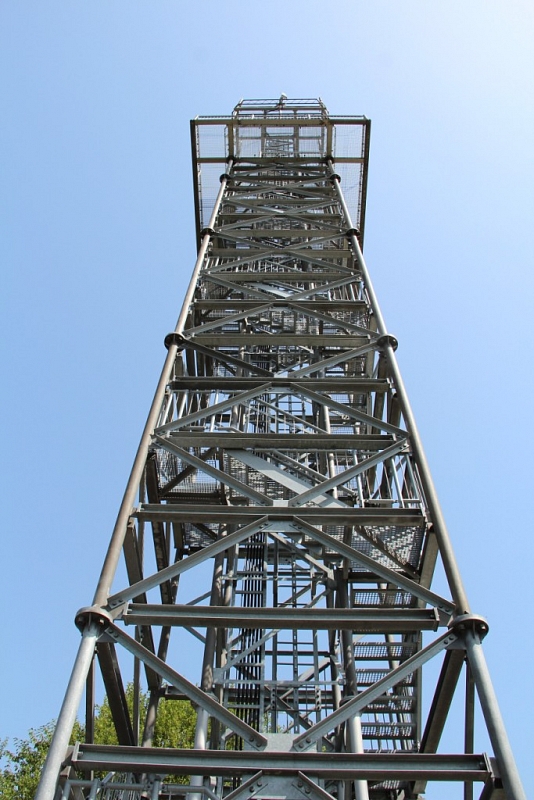 Rozhledna Milíře u Rozvadova