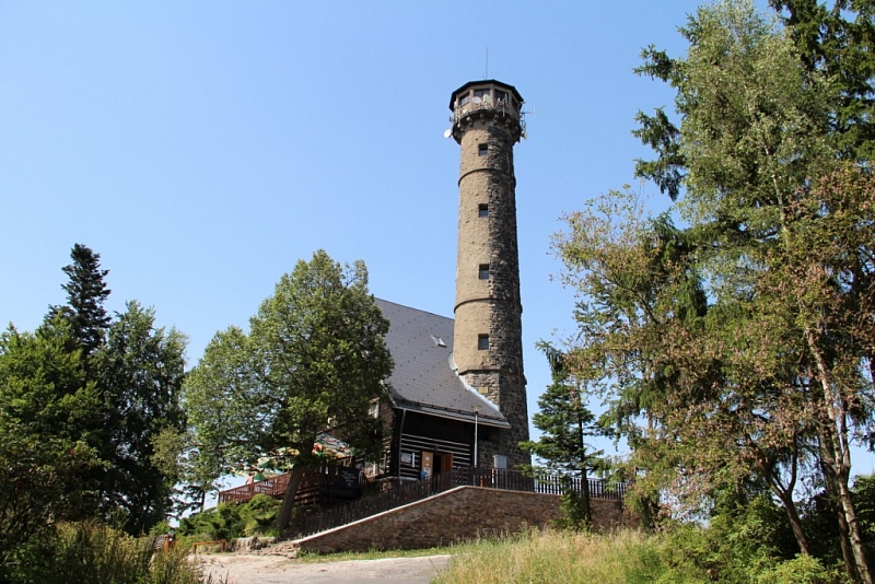 Aussichtsturm auf Svatobor bei Sušice