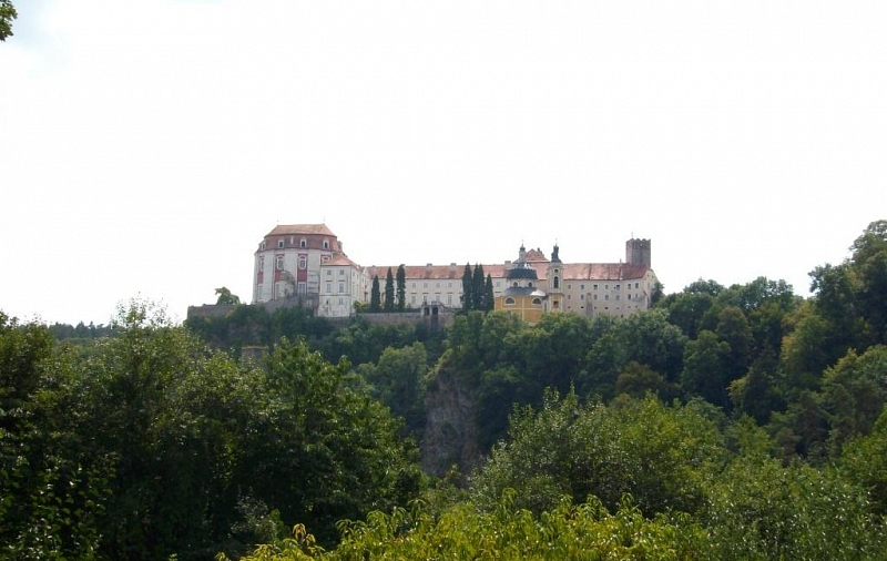 Vranov nad Dyjí (zámek)