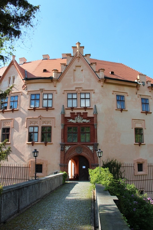 Vrchotovy Janovice (chateau)