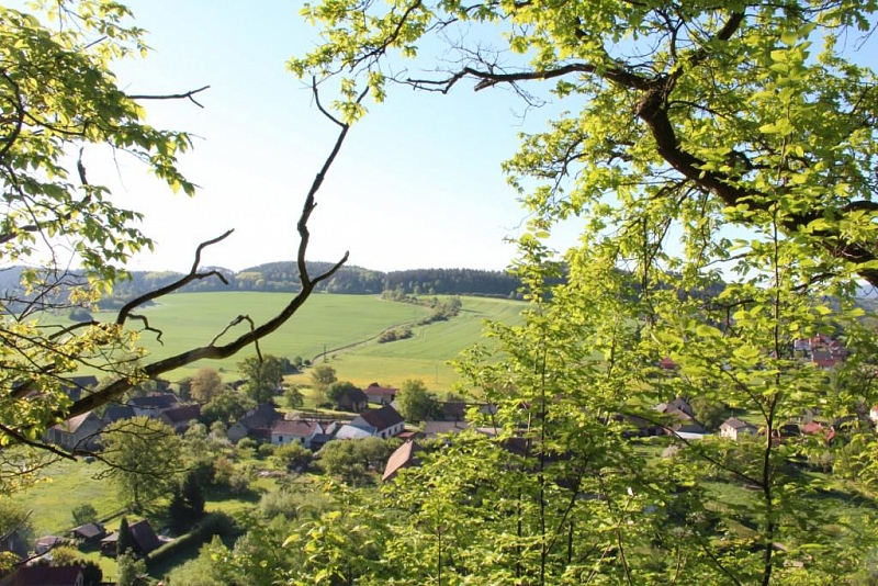 Zbořený Kostelec (zřícenina)