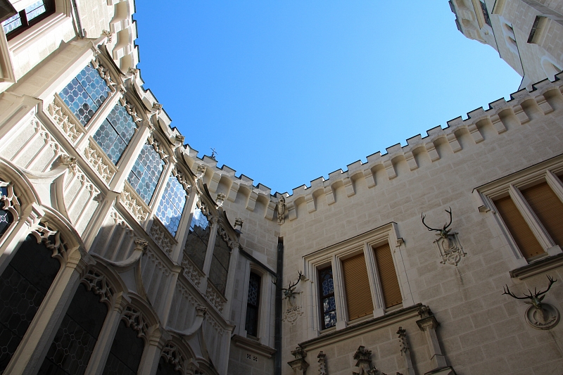 Hluboká nad Vltavou (zámek)