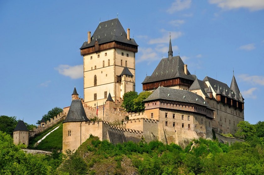 Karlštejn (hrad)