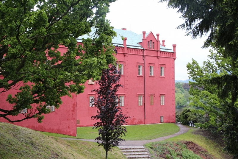 Klášterec nad Ohří Chateau