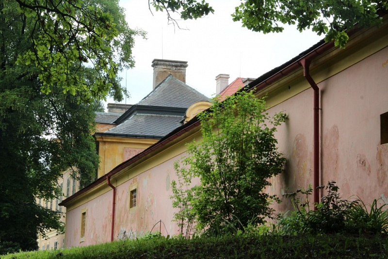 Krásný Dvůr (zámek)