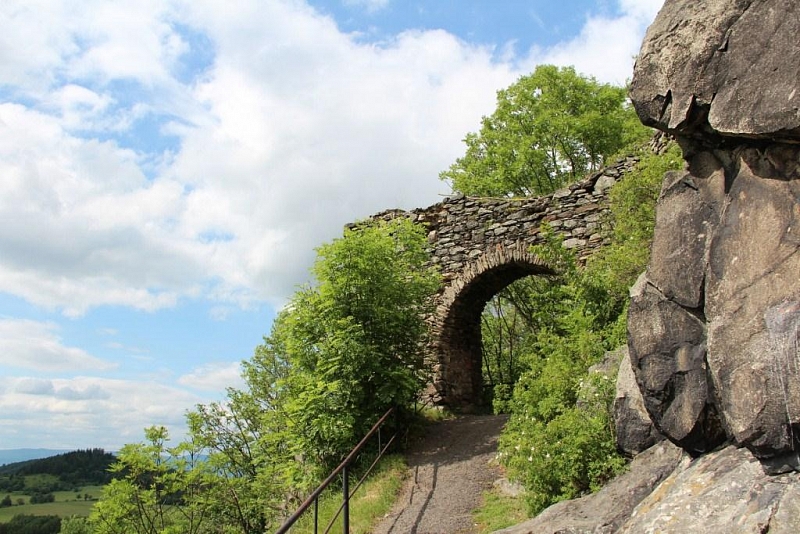 Andělská Hora - castle ruins