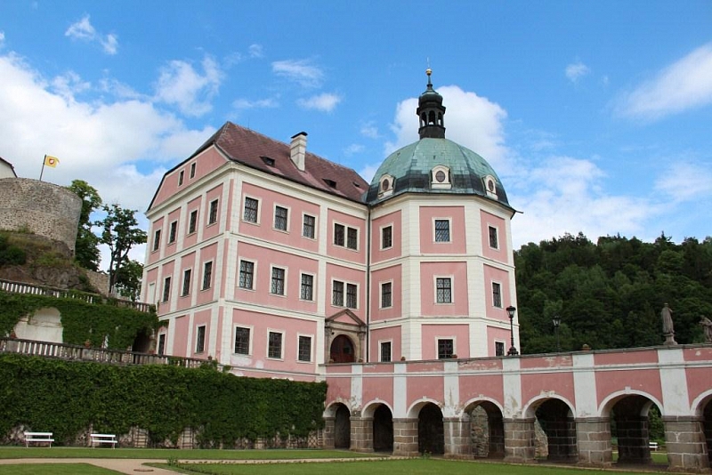 Bečov nad Teplou (zámek)