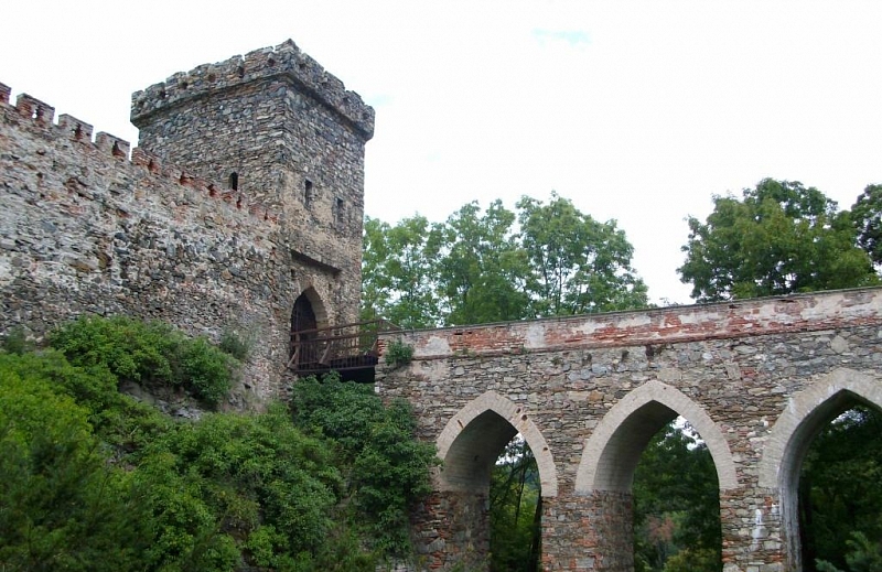 Bítov (hrad)