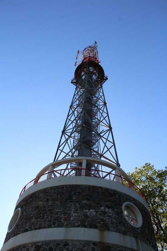 Rozhledna Kuníček u Petrovic