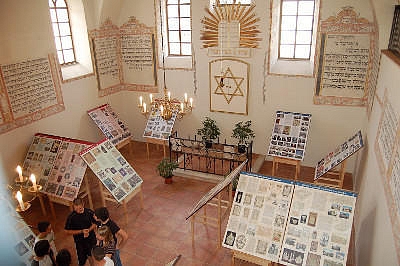 Židovská synagoga v Dolních Kounicích