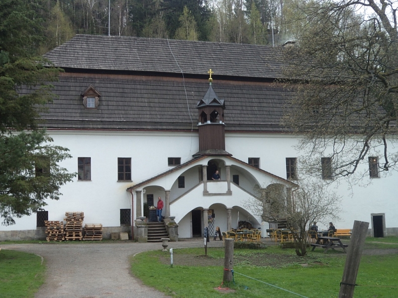 Skály (hrad a zámek)