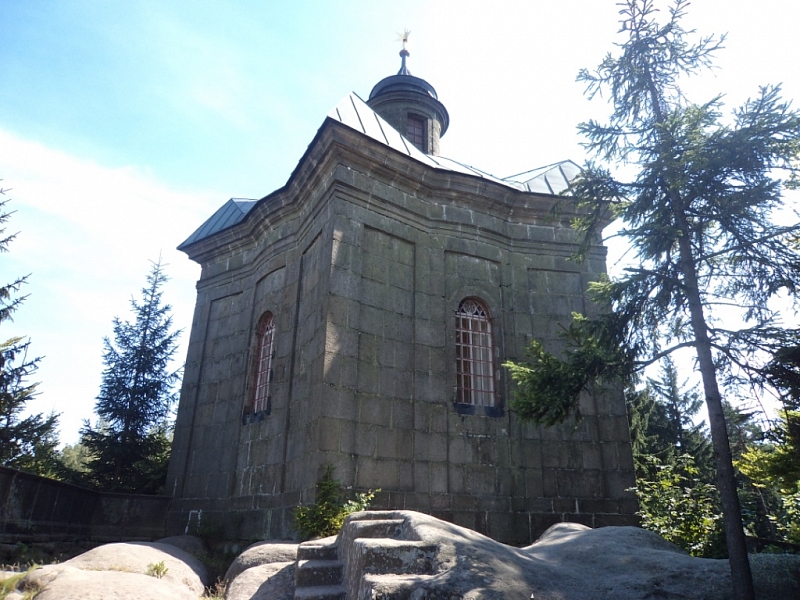 Kapelle Unserer Lieben Frau vom Schnee - ein Ort namens Hvězda