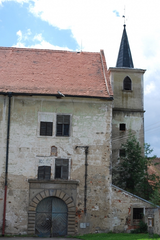 Komařice (zámek)