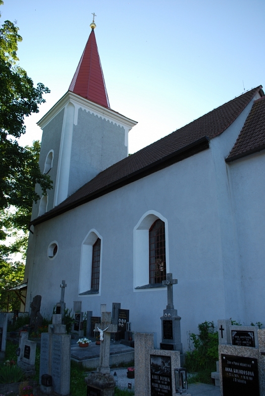 Church of St. Wenceslas in Cachrov