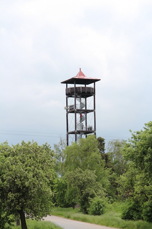 Skalka Aussichtsturm in der Nähe von Vyžlovka