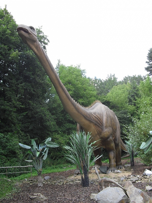 Dinopark Vyškov - v lese s dinosaury