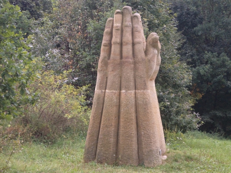 Křížová cesta 21. století