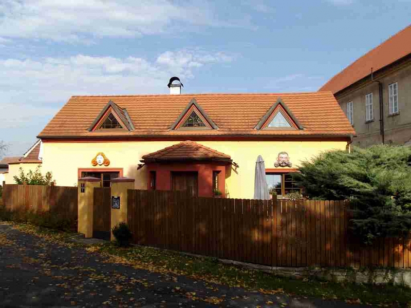 Buštěhrad - eine kleine Stadt im Schatten von Kladno