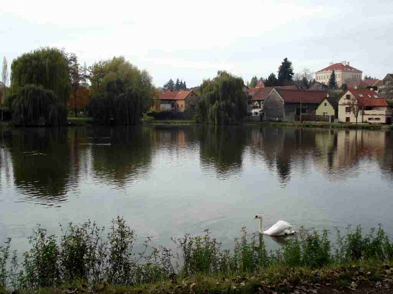 Buštěhrad - eine kleine Stadt im Schatten von Kladno