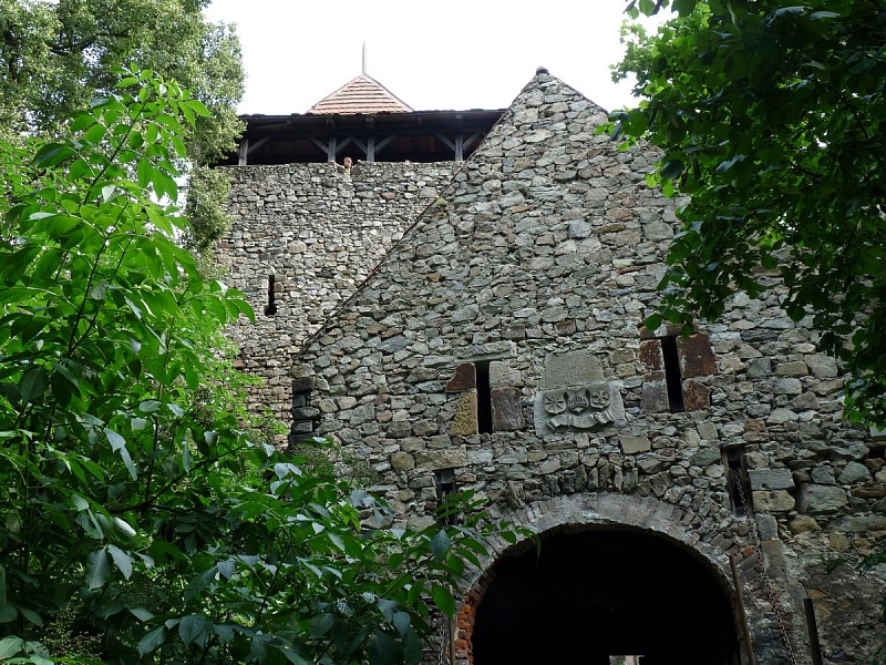 New Castle near Adamov (ruins)