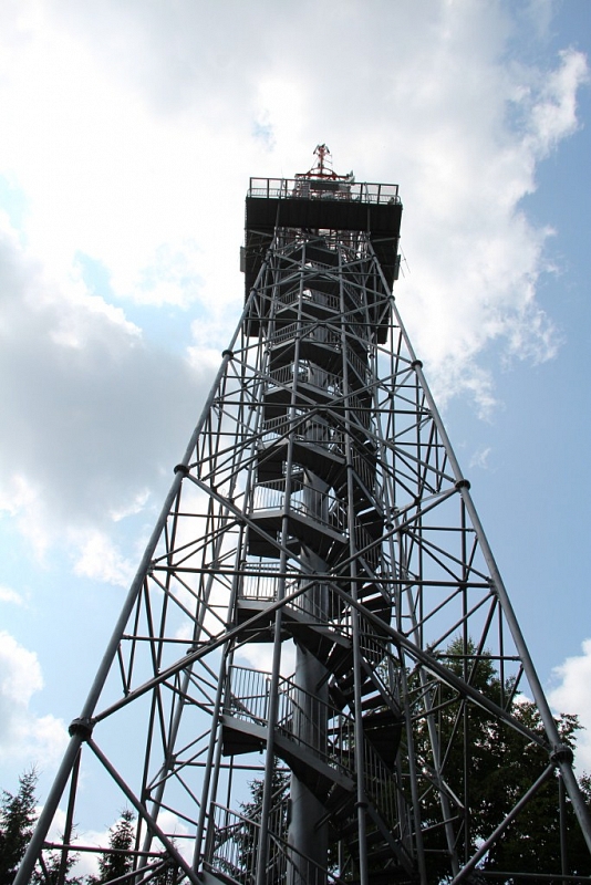 Jarník lookout tower