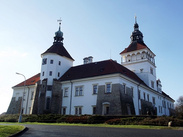 Smečno, eine Stadt mit einer Drachengeschichte
