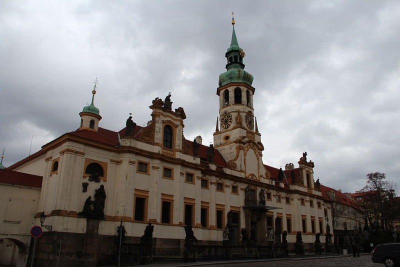 Loreta Prague