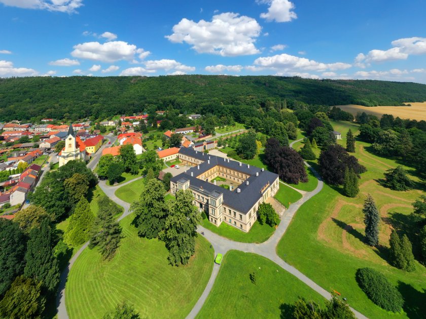 Čechy pod Košířem (chateau)