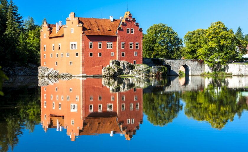Schloss Červená Lhota