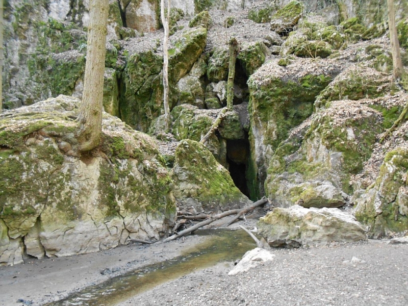 Rudické propadání a Kolíbky