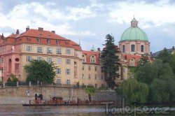 Barokní kostel sv. Františka z Assisi