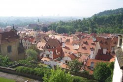 Pohled z Pražského hradu na Malou Stranu