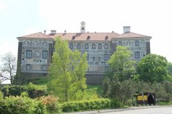 Nelahozeves (zámek)