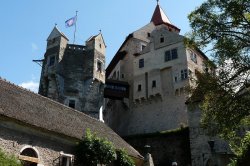 Pernštejn (hrad)