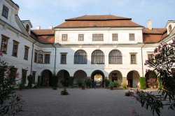 Rychnov nad Kněžnou (zámek)