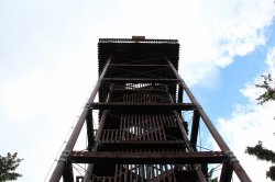 Aussichtsturm auf Císařský kamen