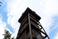 Aussichtsturm auf Císařský kamen